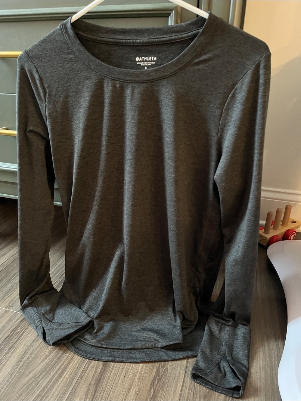 Athleta Dark Charcoal Long Sleeve Crewneck Tee